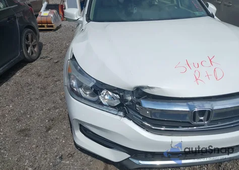 2017 Honda Accord Ex-L V6 z USA, uszkodzony, nr VIN 1HGCR3F87HA001008